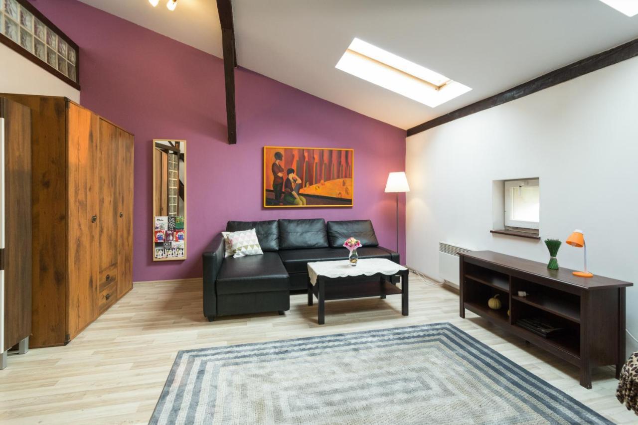 Gorgeous Loft In Perfect Location! Apartment Krasków Exterior foto