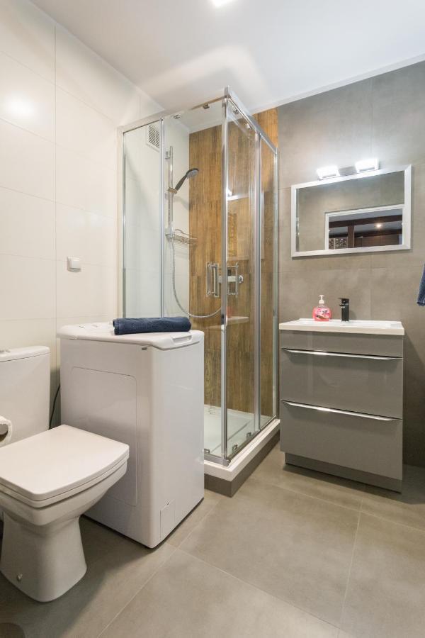 Gorgeous Loft In Perfect Location! Apartment Krasków Exterior foto